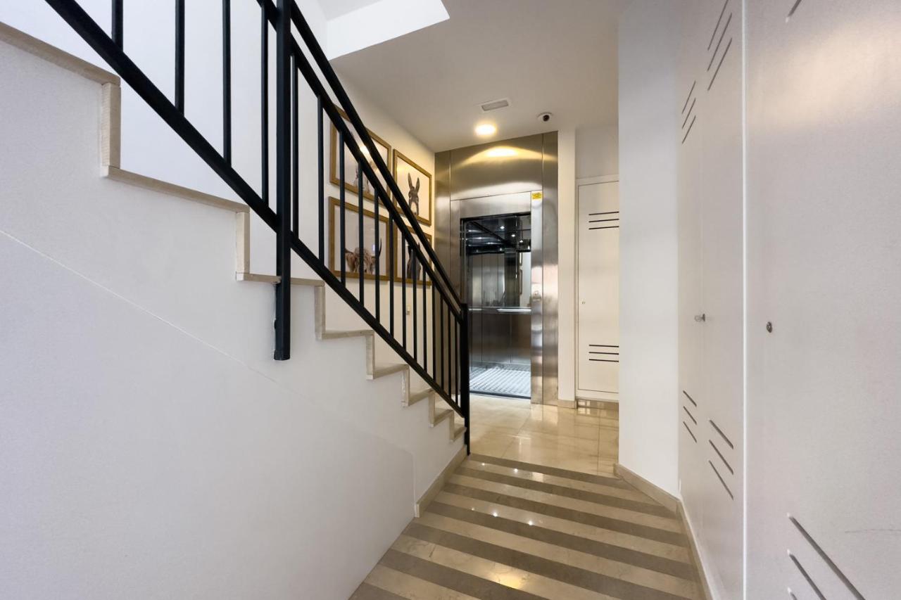 Barcelona Touch Apartments - Progres L'Hospitalet de Llobregat Eksteriør bilde