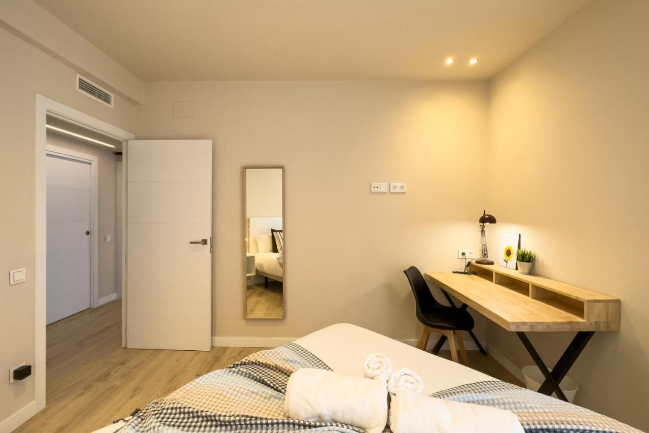 Barcelona Touch Apartments - Progres L'Hospitalet de Llobregat Eksteriør bilde
